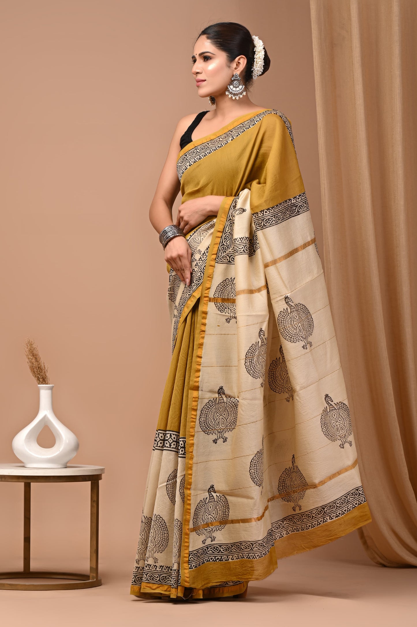 Hand crafted Chanderi saree
